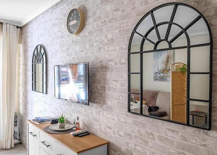 Apartment Stunning In Torrevieja